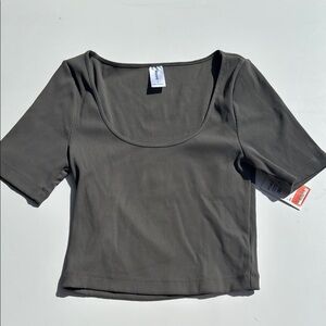 Abound stretchy Ribbed Baby Tee in Pearl Gray